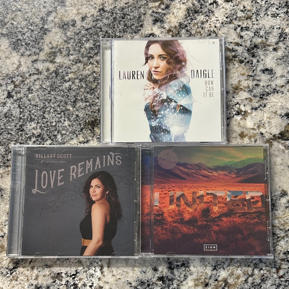 Lauren Daigle, United, Hillary Scott CDs
